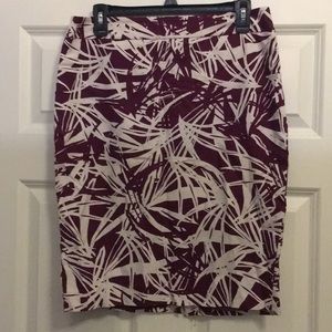 loft size 8 purple print pencil skirt